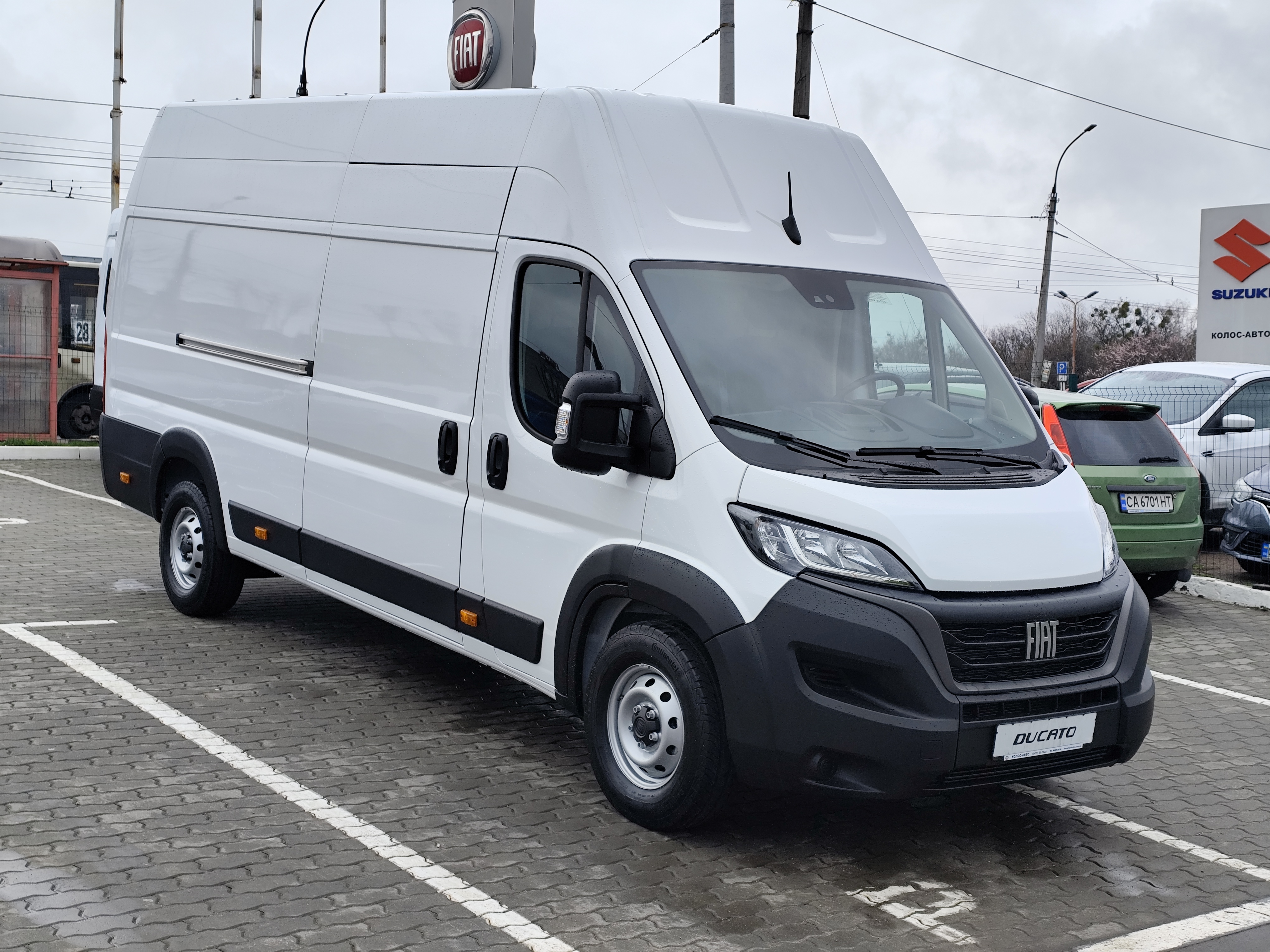 Стандартний бус (Fiat Ducato)